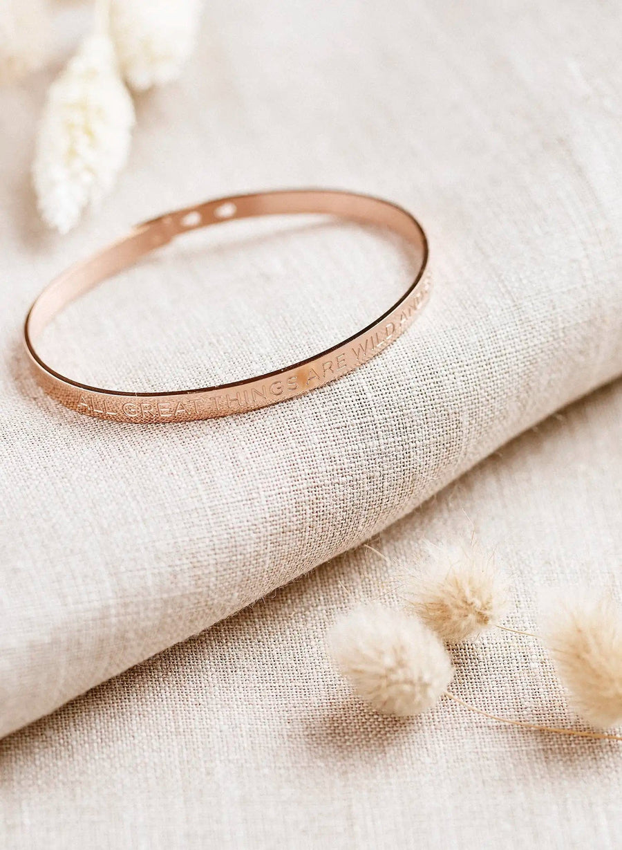 All Great Things are Wild and Free • Bracelet Rose doré