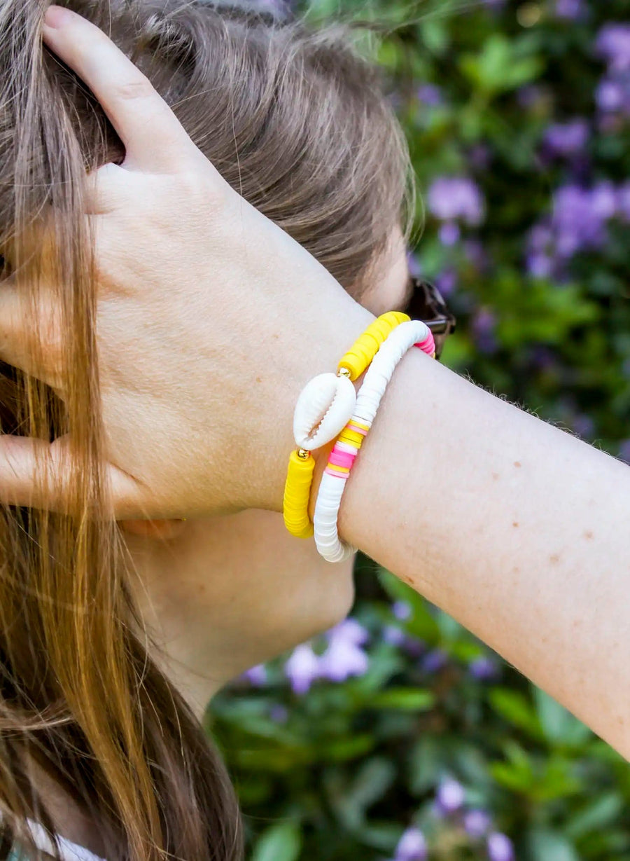 Bracelet en perle de coquillage • Jaune