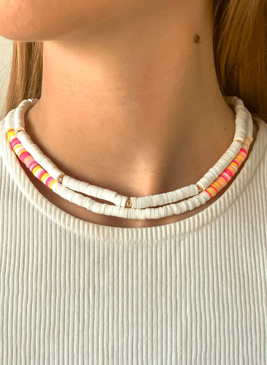 Collier de perles - rose, blanc et jaune